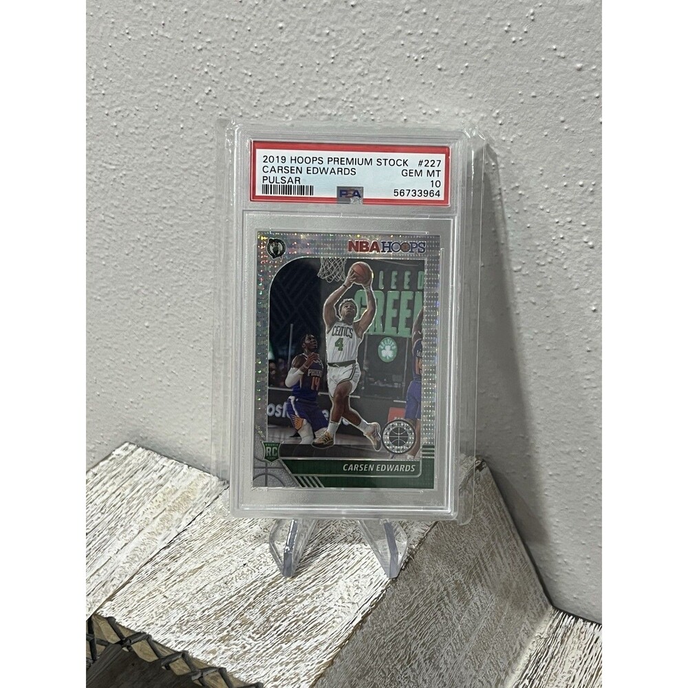 2019 Hoops Premium Stock Carsen Edwards #227 Silver Pulsar Rookie RC PSA 10